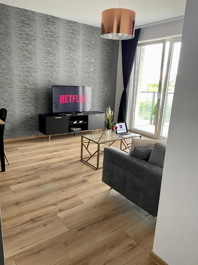 Apartament Drewnowska Przy Manufakturze 罗兹 外观 照片
